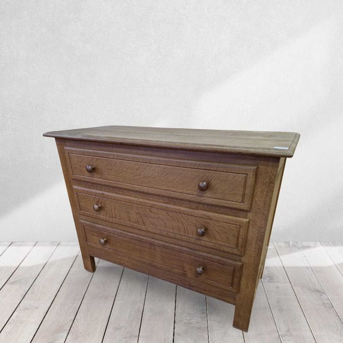 Скрин комод от дъбов масив с три чекмеджета