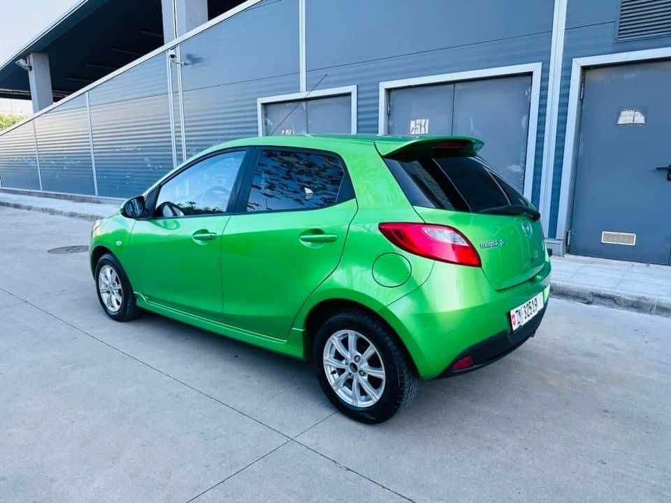 Мазда 2 1.5 SPORT