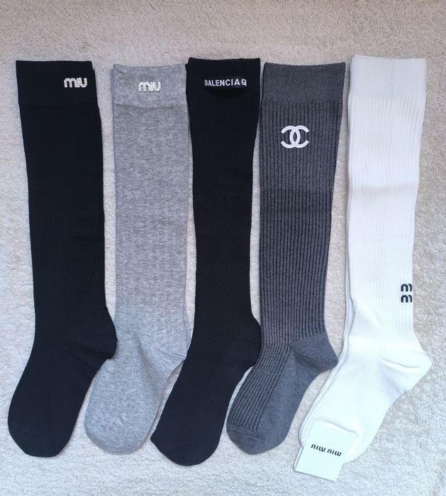 Дамски дълги чорапи