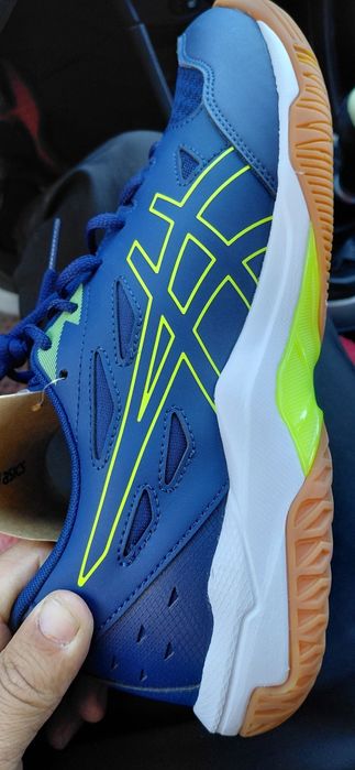 Кроссовки asics размер 42.5