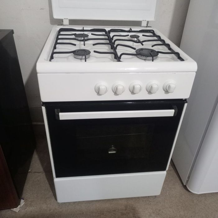 Gaz plitasi sotiladi