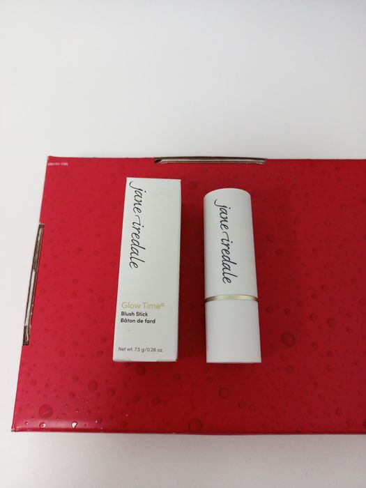 Румяна в стике кремовые Jane Iredale
Бренд Jane Iredale