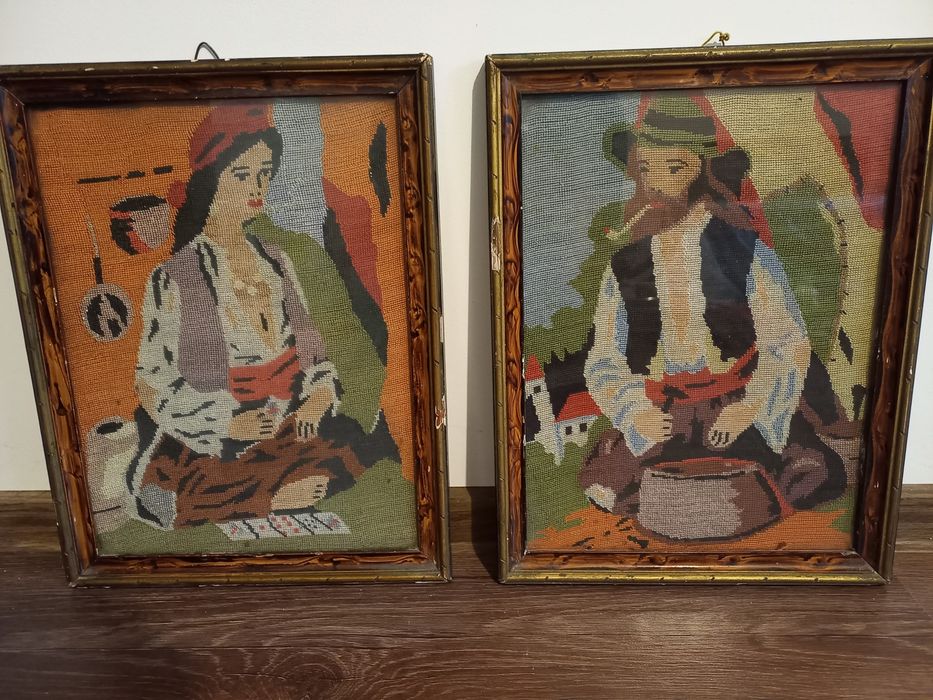 Set 2 tablouri vintage anii 70 "Tiganii" tesatura goblen