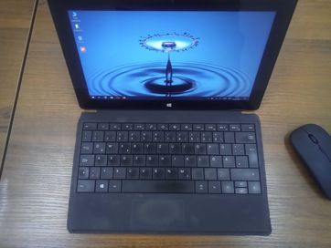 Microsoft Surface Pro-Intel Core i5/ 4GB RAM / 128GB / Windows 10 Pro