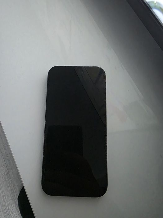 Vând iPhone 14 pro