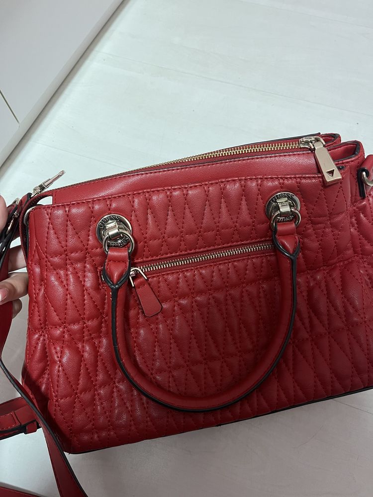 Guess Оригинална чанта