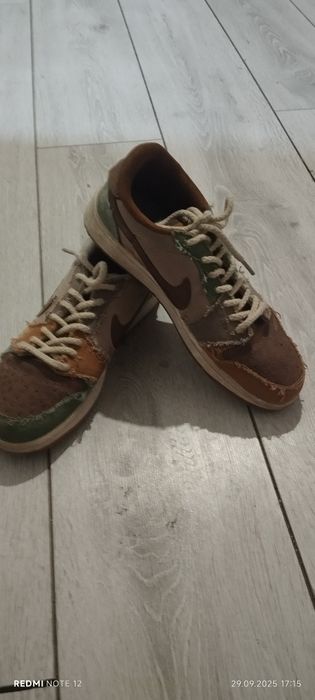 Продам красовки Найк