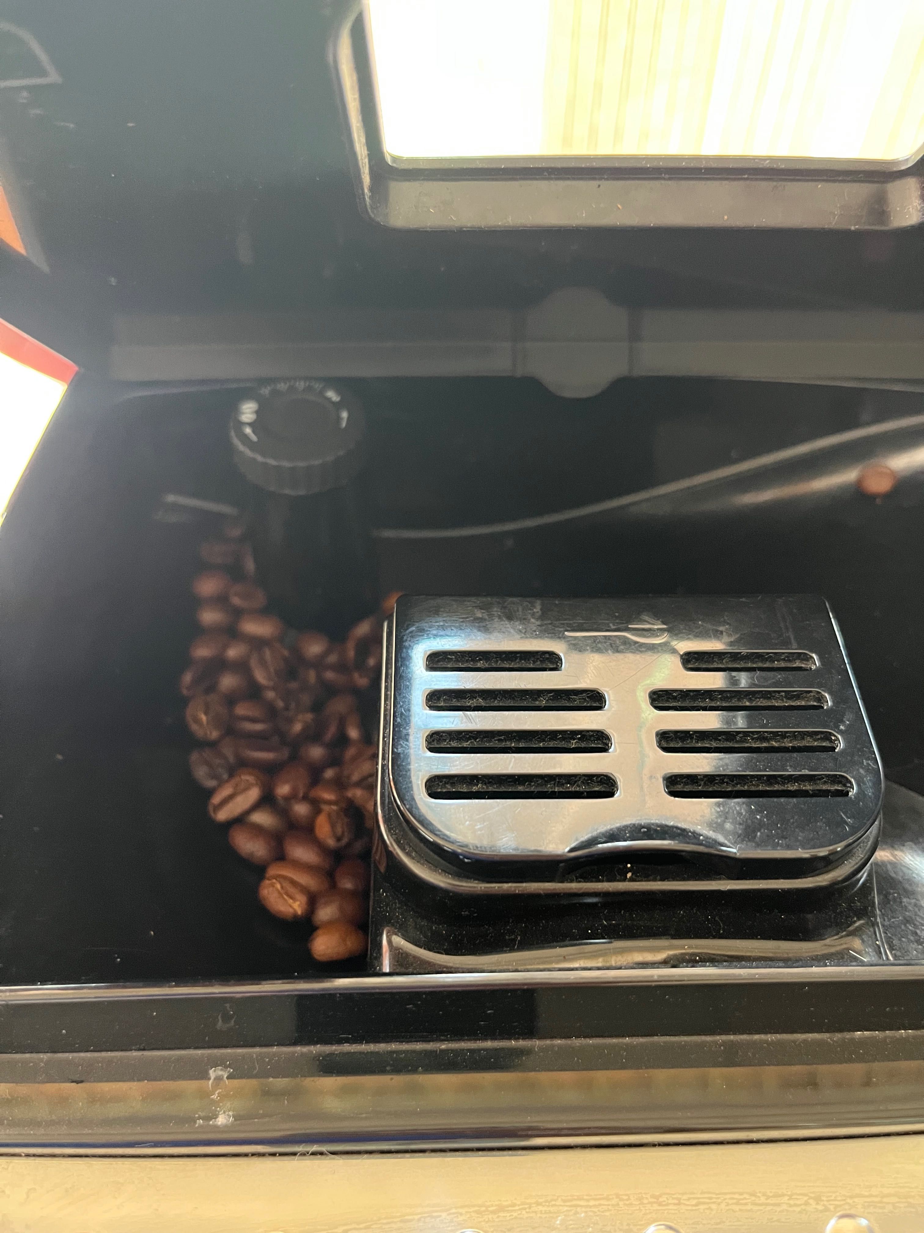 Delonghi Magnifica S ECAM 22.110.B.