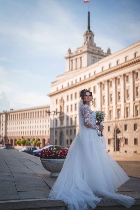 Сватбена рокля..