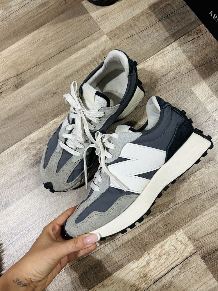 New balance маратонки