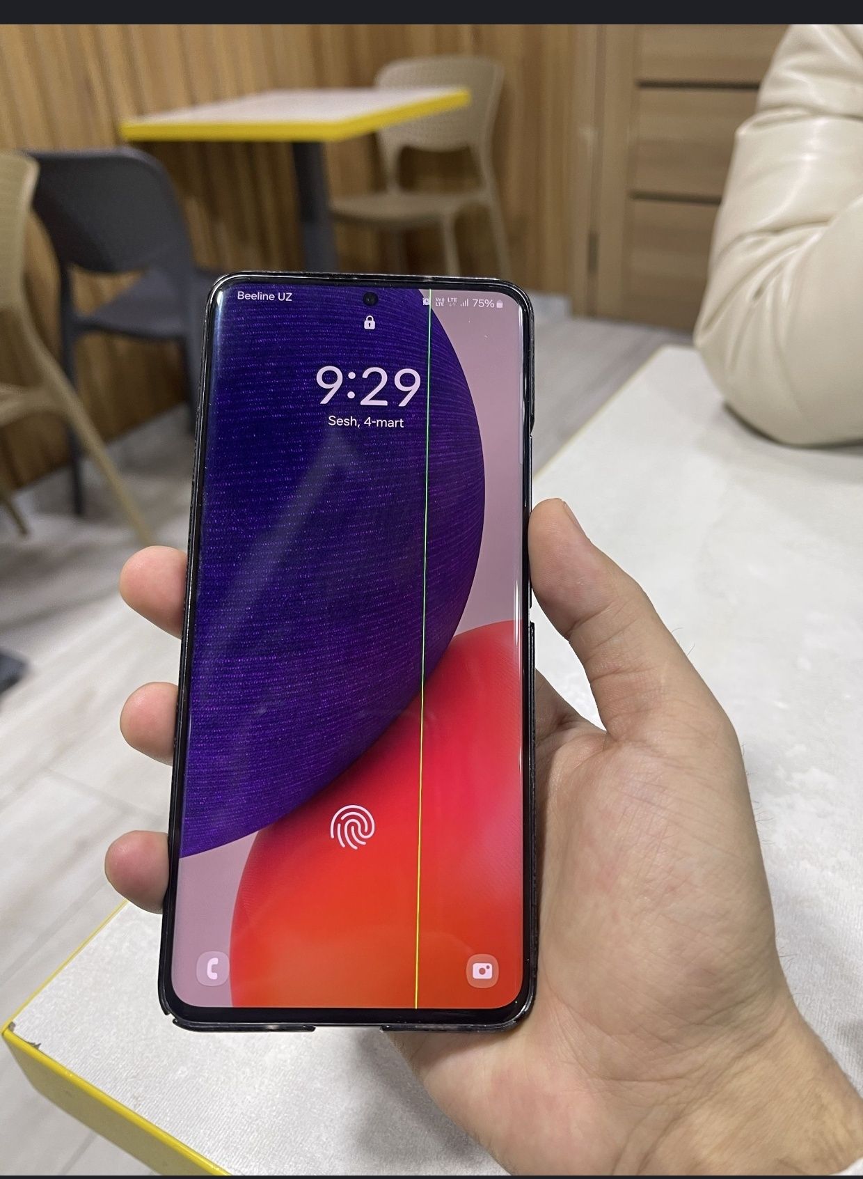 A82 6/128gb ekraniga chiziq tushgan qolgan joyi ideal garantiya bor