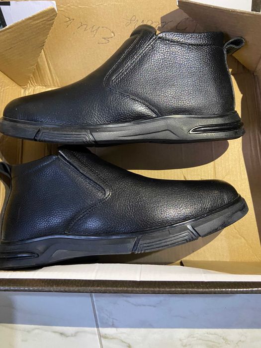Продам новые сапоги зимние мужские из натуральной кожи р.39 за 25000тг