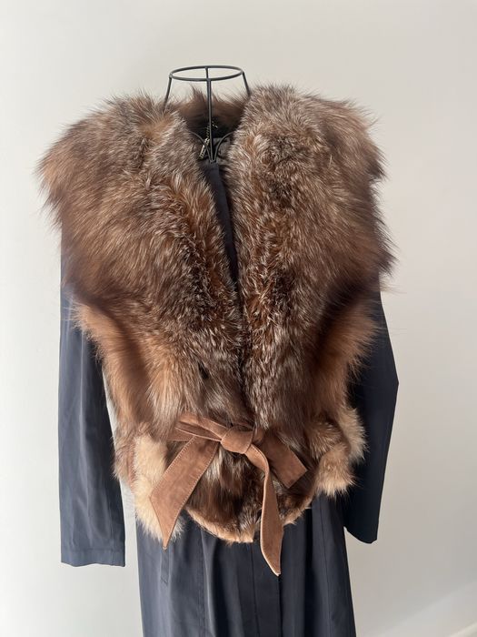 Vesta noua blana vulpe