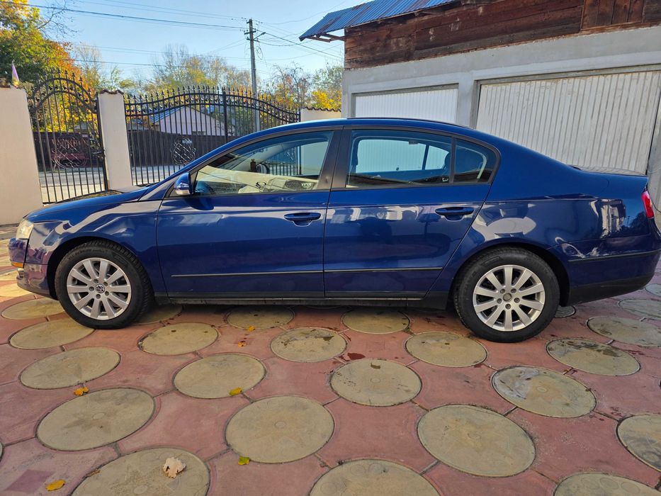 VW -Passat Berlina fabricatie 2010-Motor 2000.TDI 110Cp Euro 5/2850EUR