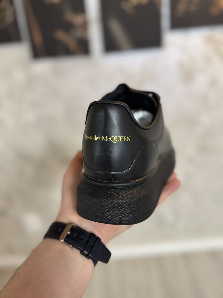 Adidasi Barbati Alex. McQ. Full Black!