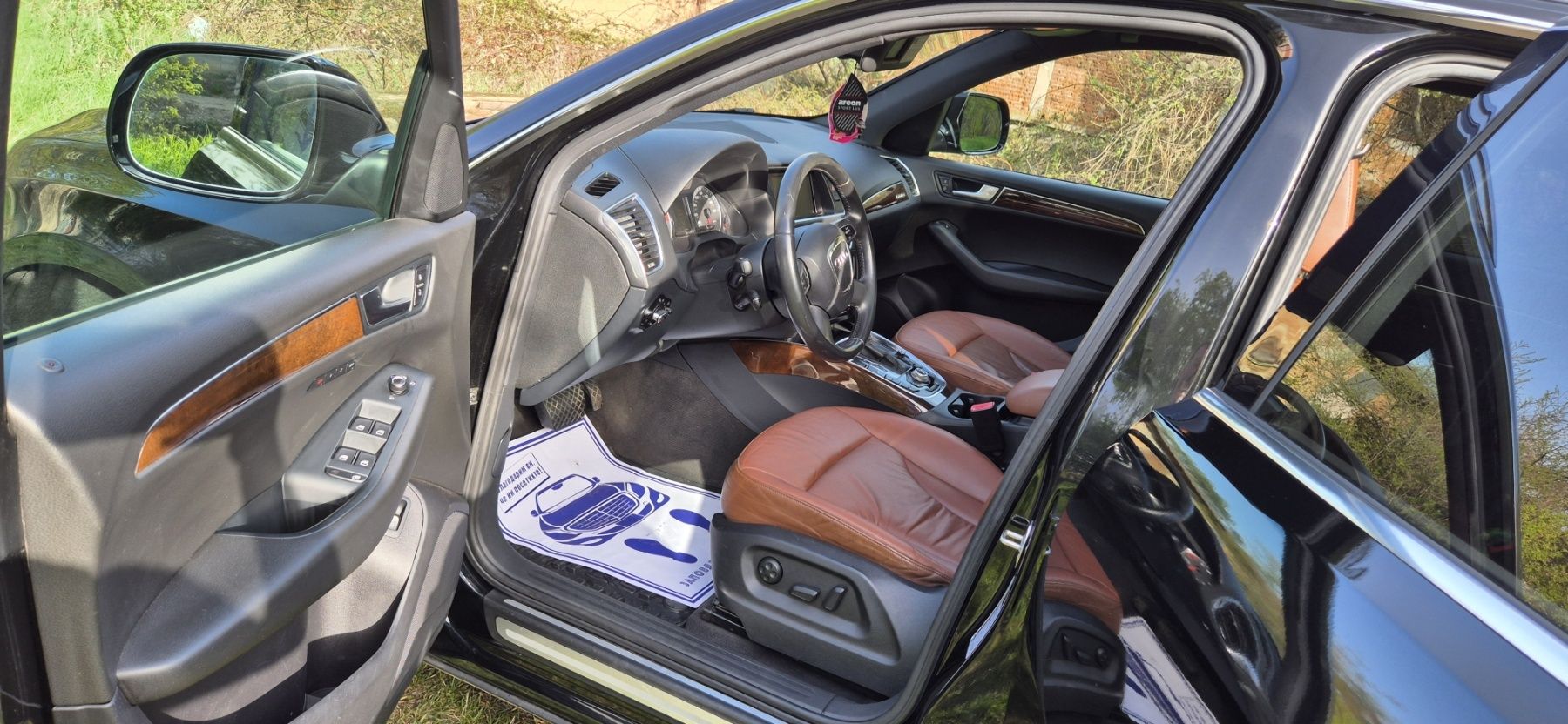 Ауди Q5 4x4 с регистрация