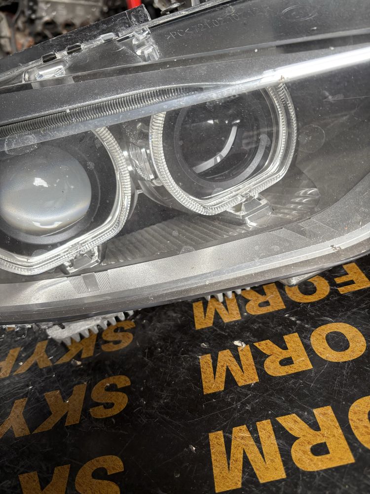 Bmw F30 Bi xenon Десен фар със завиване Би ксенон