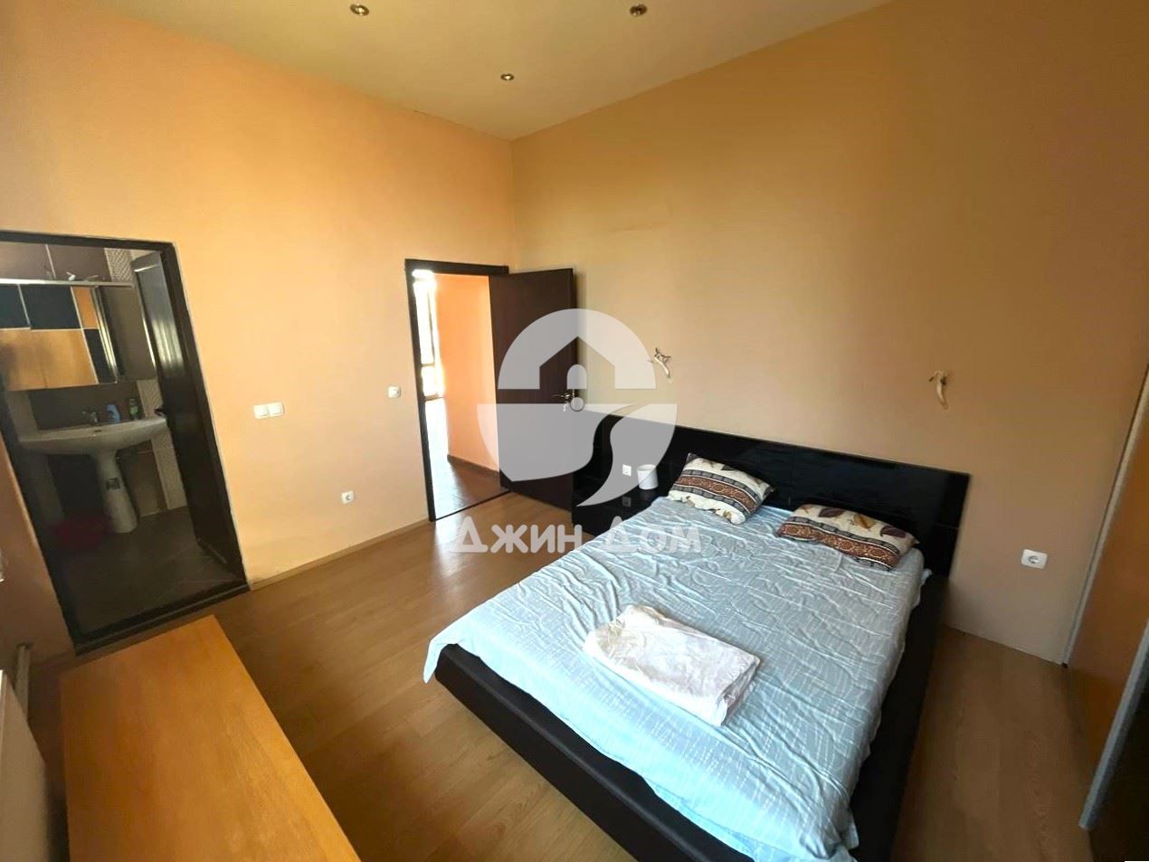 Продава се Къща в с. Каменар, Област Бургас - 300 кв.м за 967 €/кв.м - Снимка #6
