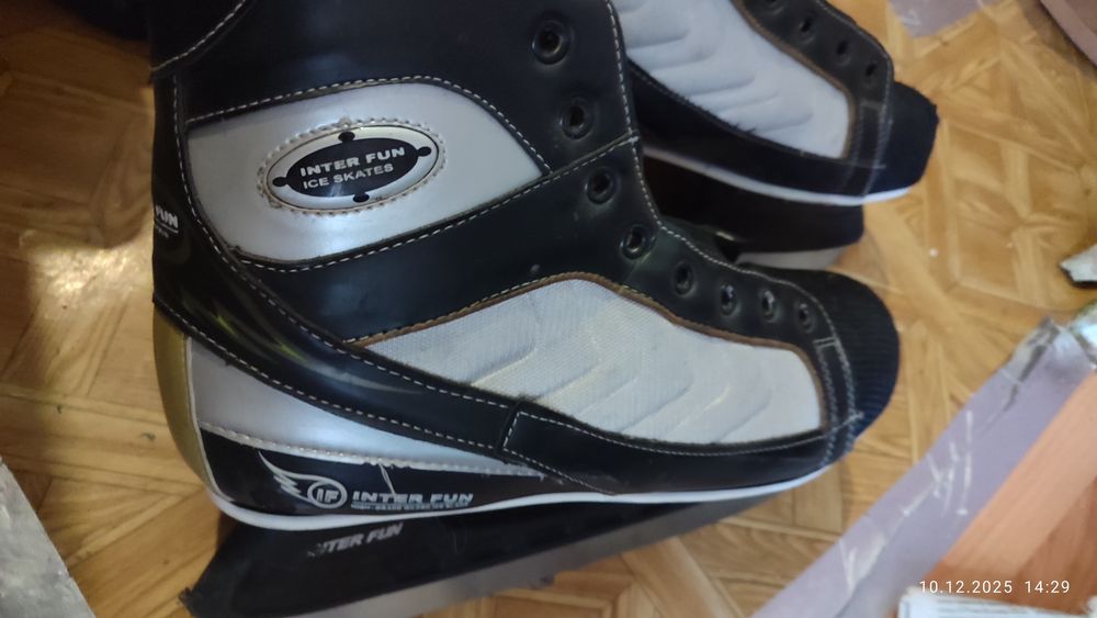 Мужские коньки 45 размера