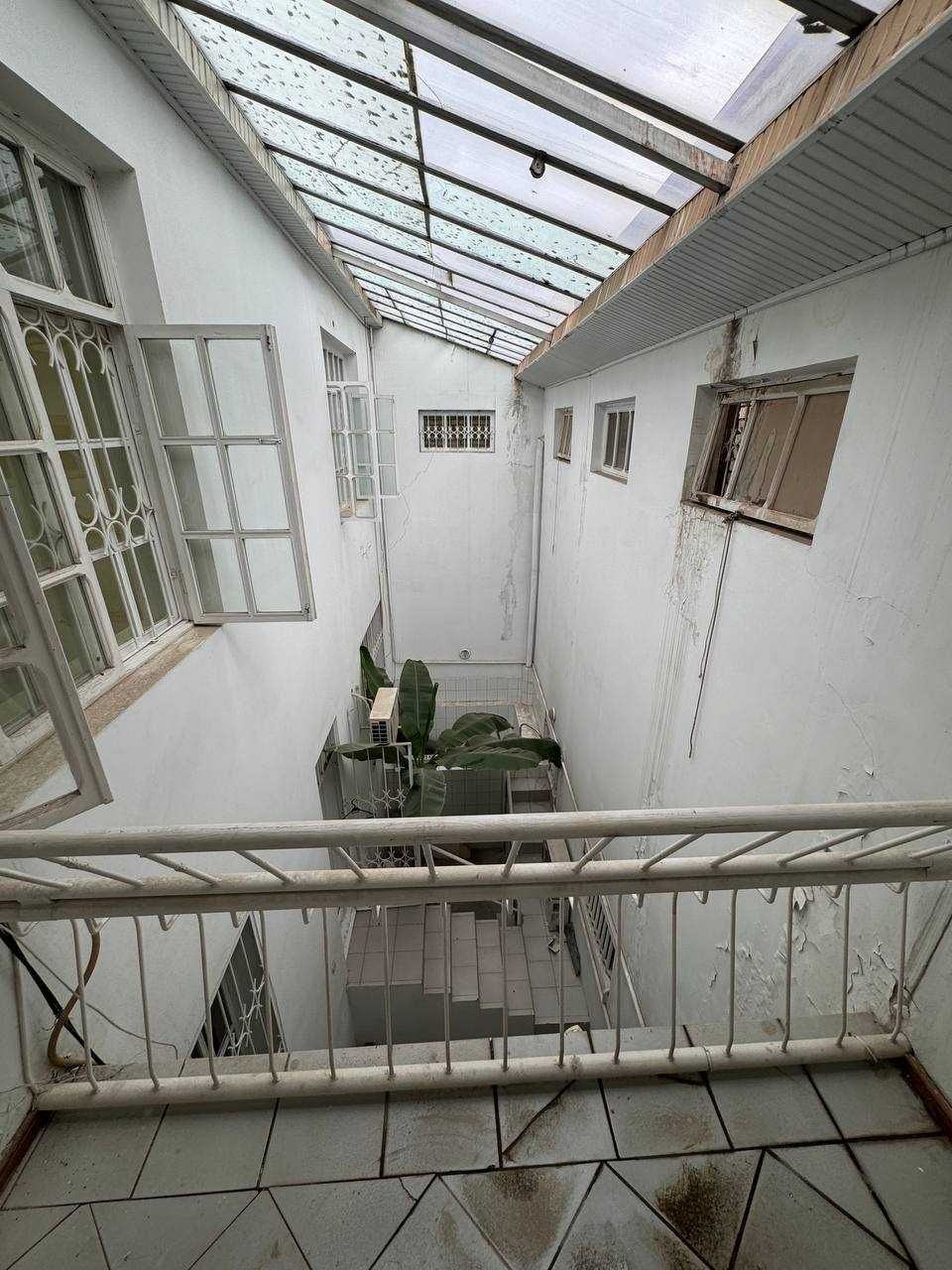 Аренда дома под офис в центре махалла Конституция 400м2 3 этажа