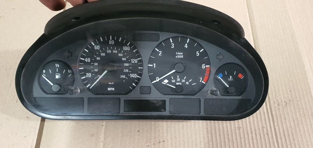 Ceasuri bord bmw e46 318i