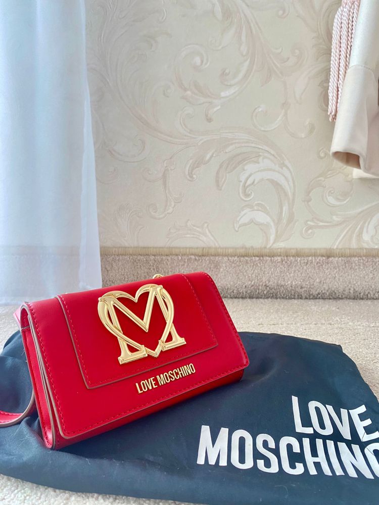 Love Moschino 100% Оригинална Нова Чанта