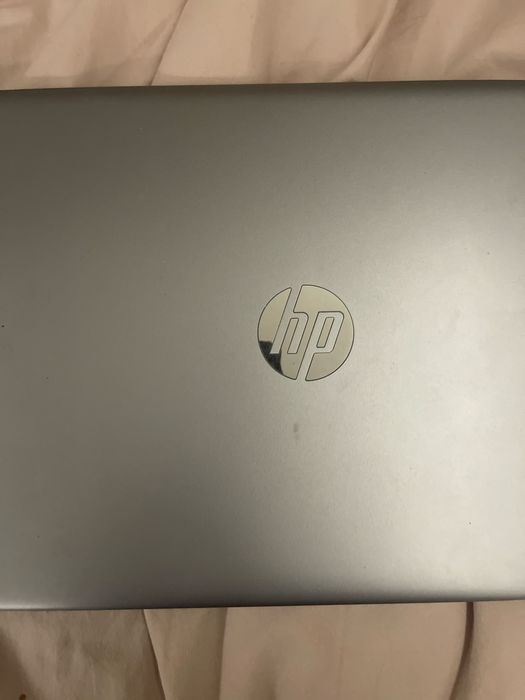 Laptop HP 250 G8
