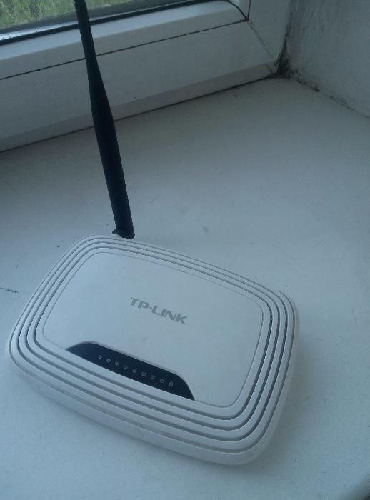 Продам беспроводной маршрутизатор Tp-link TL-W740N RU Обмена нет