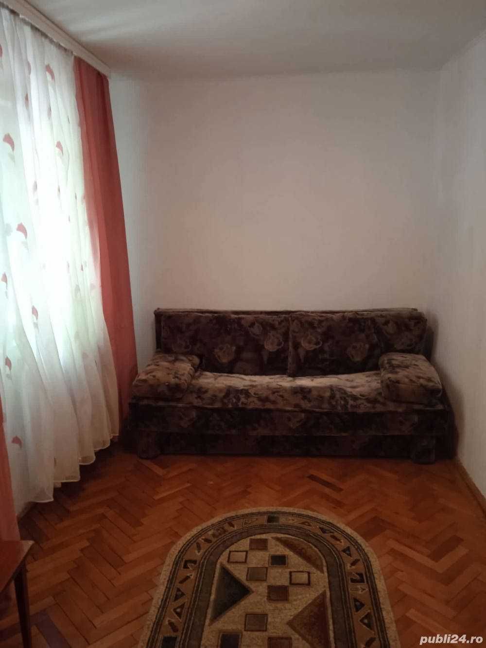 Apartament 3 camere semidecomandat, Zona TicTac