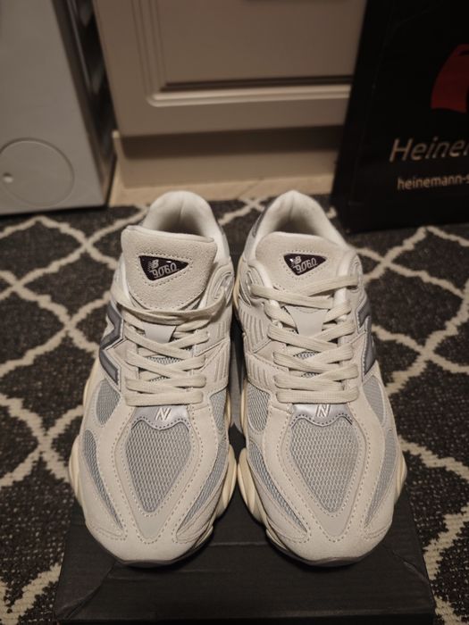 Adidași New Balance 9060