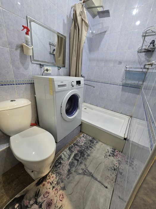 Дворец авиа Кадышева 1комн 2этаж 36м2 ремонт средний галерейка кирпич