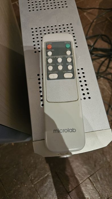 Vând Boxa Microlab Pro V2