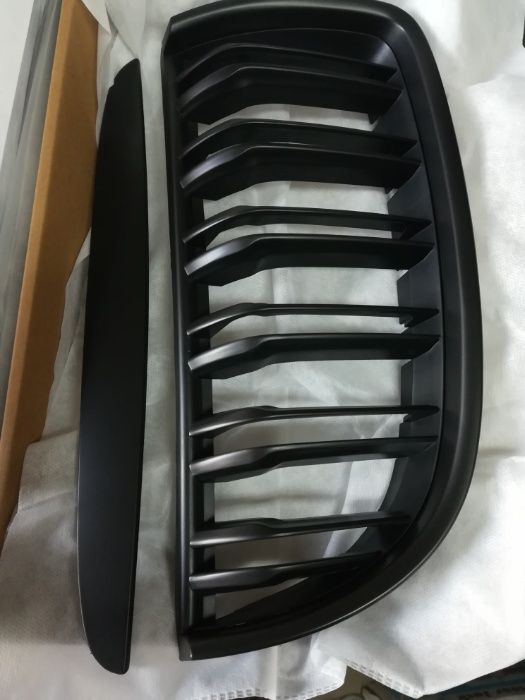Grile Centrale BMW E90 Pre-LCI Seria 3 (2005-2009) M-Design Negru mat