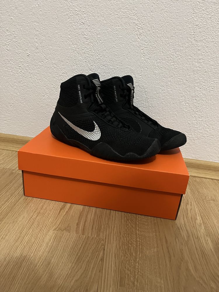 Борцовки  Nike Tawa