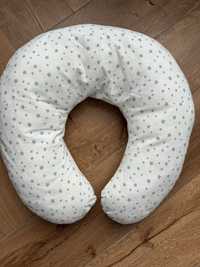 Възглавница за кърмене на бебе