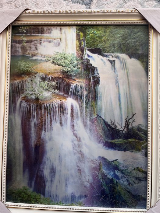 Продам 3 D новые картины