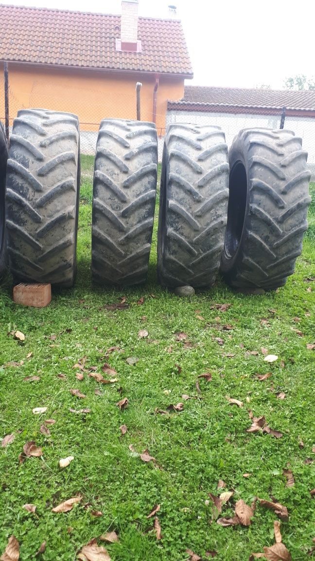 Anvelope  tractor 620/70R42