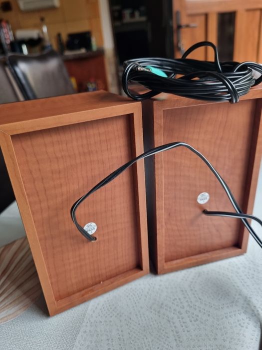 Boxe Genius din lemn