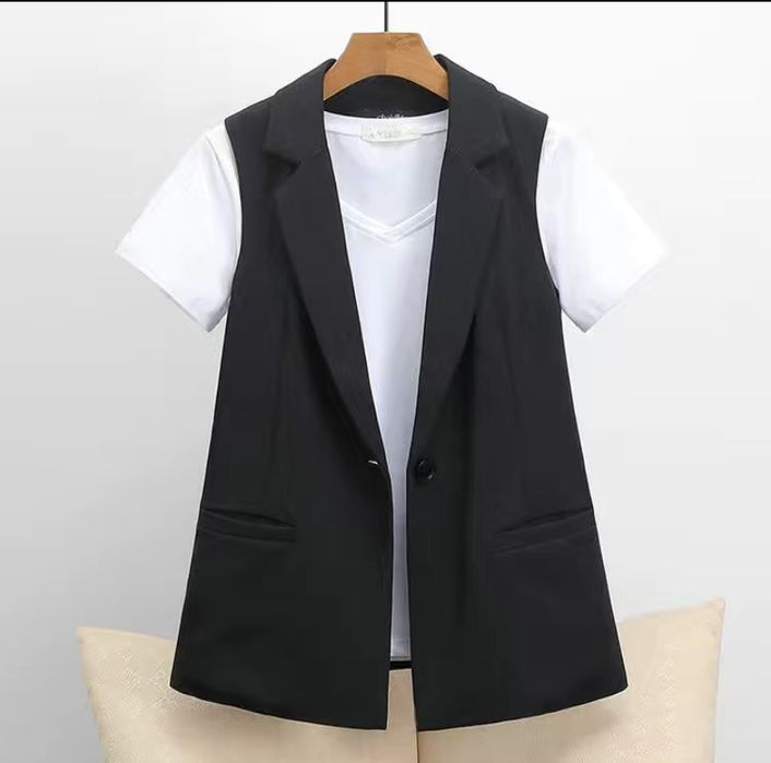 Жилет черный