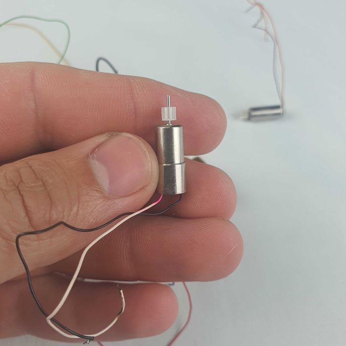 Piese RC-Stare Buna-6 buc la 100 de lei-Motor pt drone din dezmembrări
