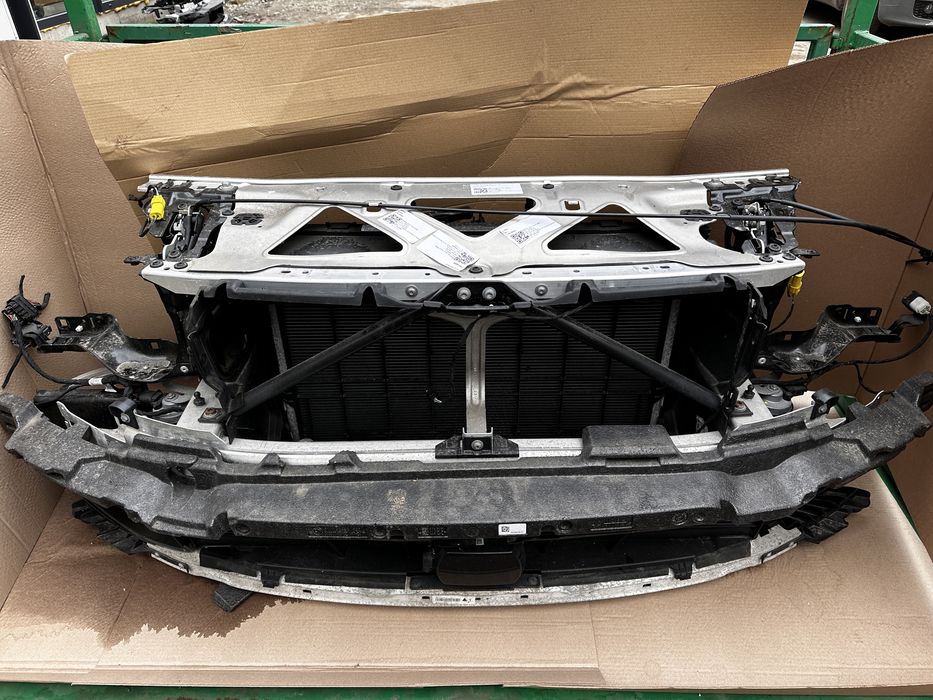 Capota tragar usa aripa BMW seria 6 G32 oglinda carlig