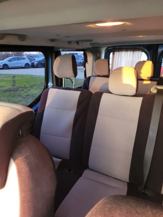 Vand renault trafic 8+1