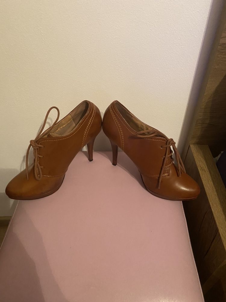 botine-dama Graceland,marimea 39,culoare maro-cognac