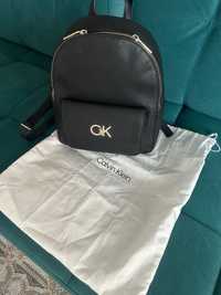 Продам оригинальную сумку от CK