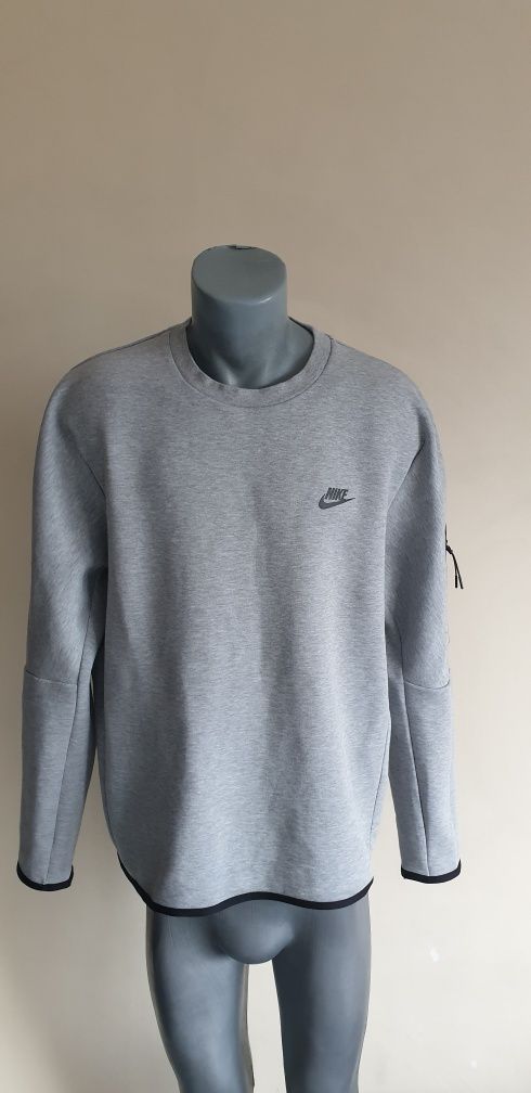 Nike Tech Mens Size XL НОВО! ОРИГИНАЛ! Мъжка Блуза Суитшърт!