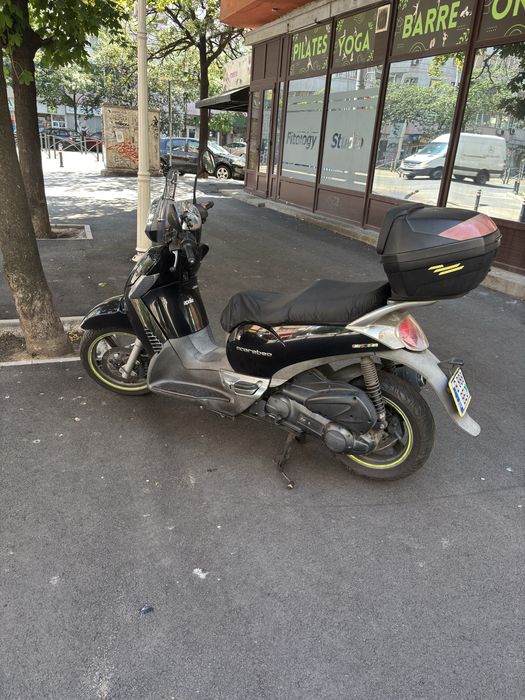 Aprilia Scarabeo 250
