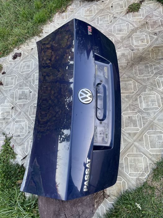 Capota / portbagaj WW Passat B5 Sedan anii 2000-2005.
