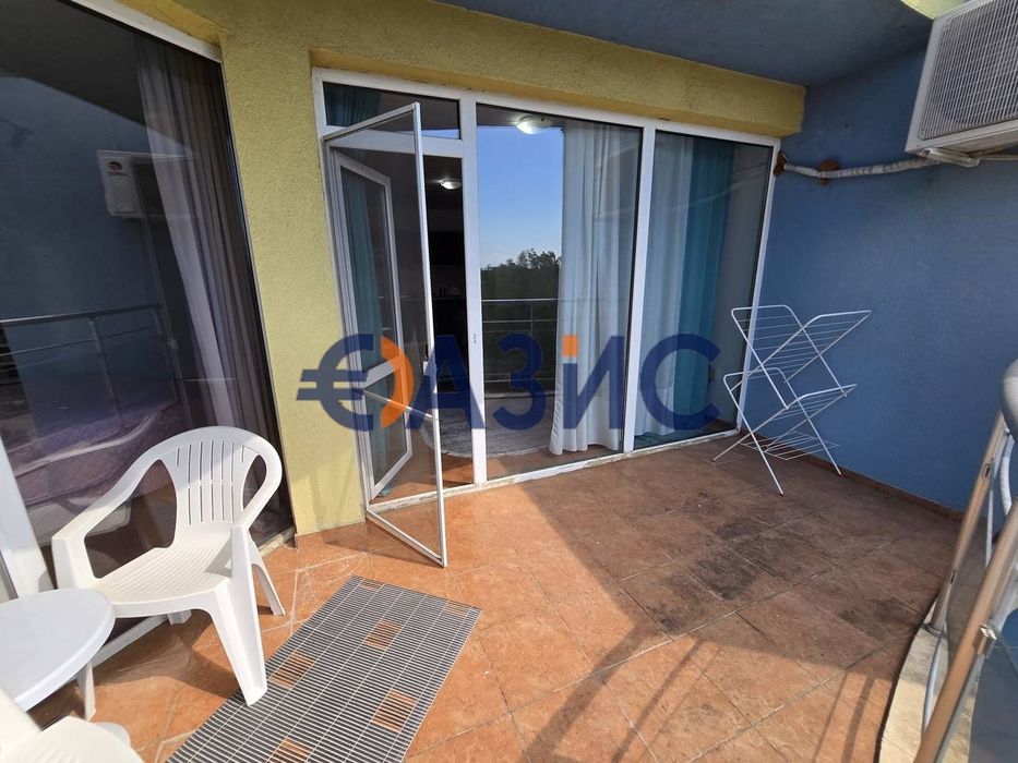 Продава се Двустаен апартамент в к.к. Слънчев бряг - 71 кв.м за 571 €/кв.м - Снимка #1