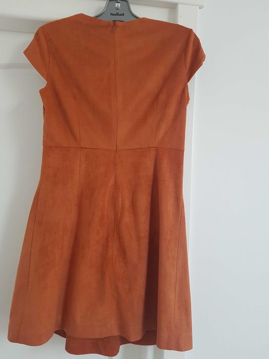 vand rochite de zi, o singura purtare