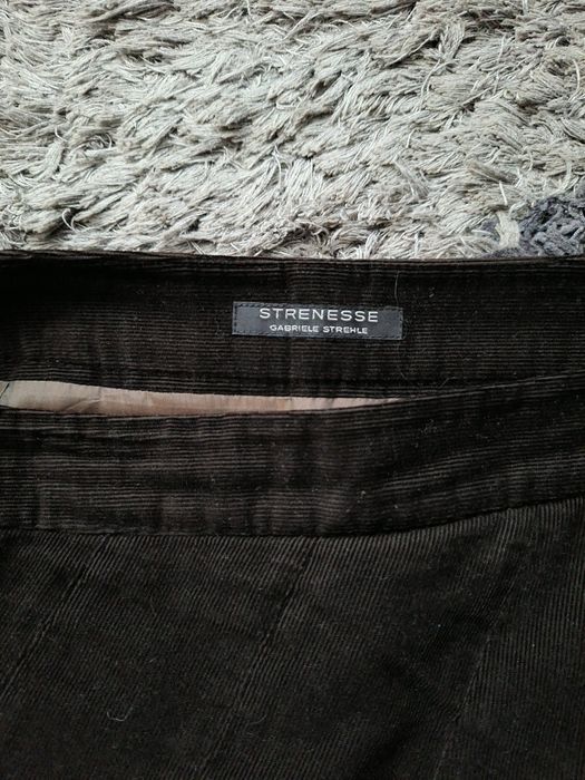 Fustă până la genunchi maro